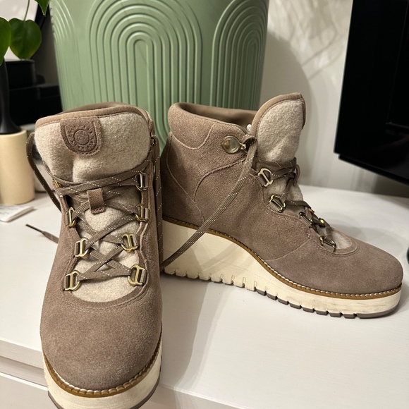 Cole Haan Wedge Grande Xplorer 7.5 Boots - Picture 4 of 5